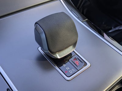 2025 Land Rover Range Rover Evoque Dynamic SE