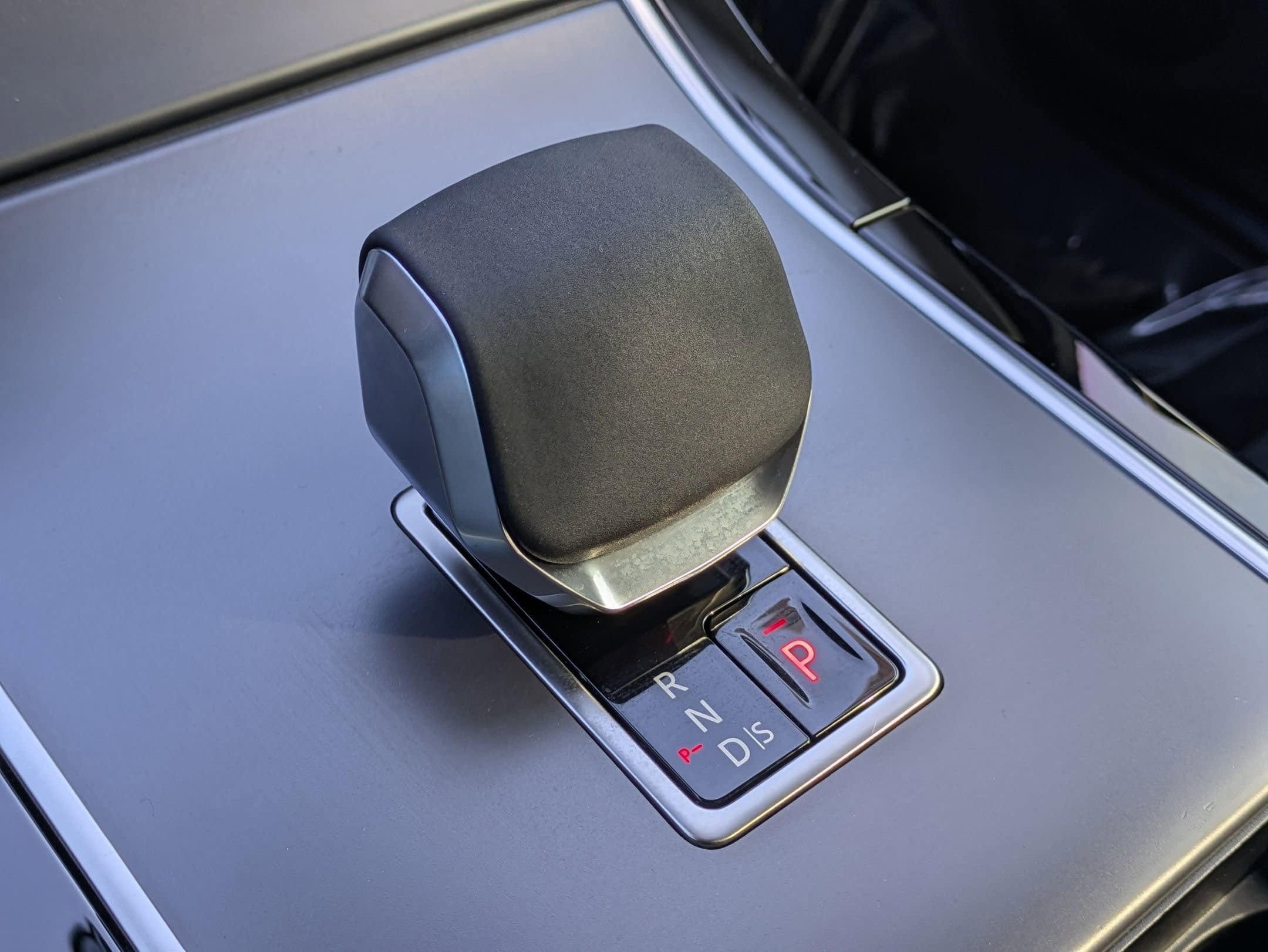 2025 Land Rover Range Rover Evoque Dynamic SE