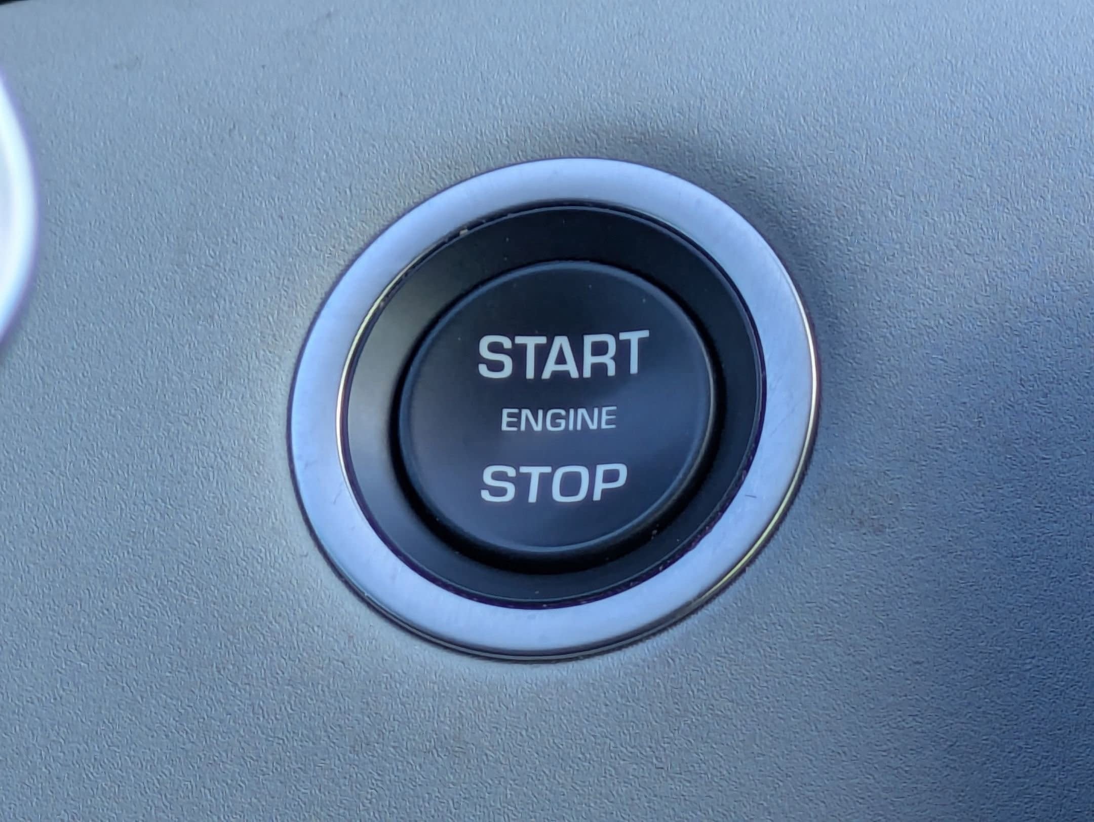 2025 Land Rover Range Rover Evoque Dynamic SE