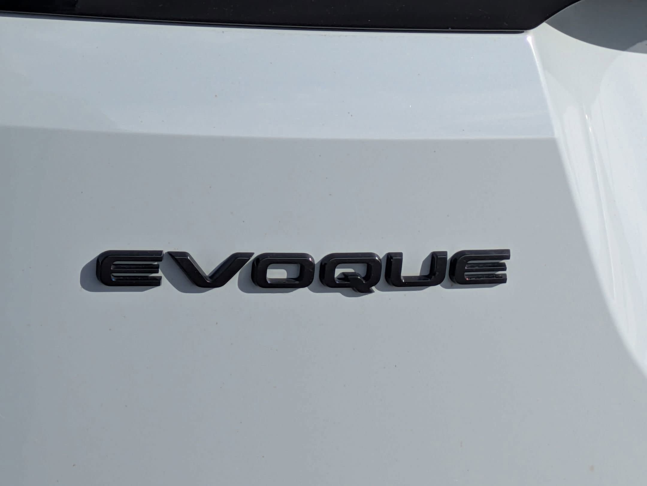 2025 Land Rover Range Rover Evoque Dynamic SE