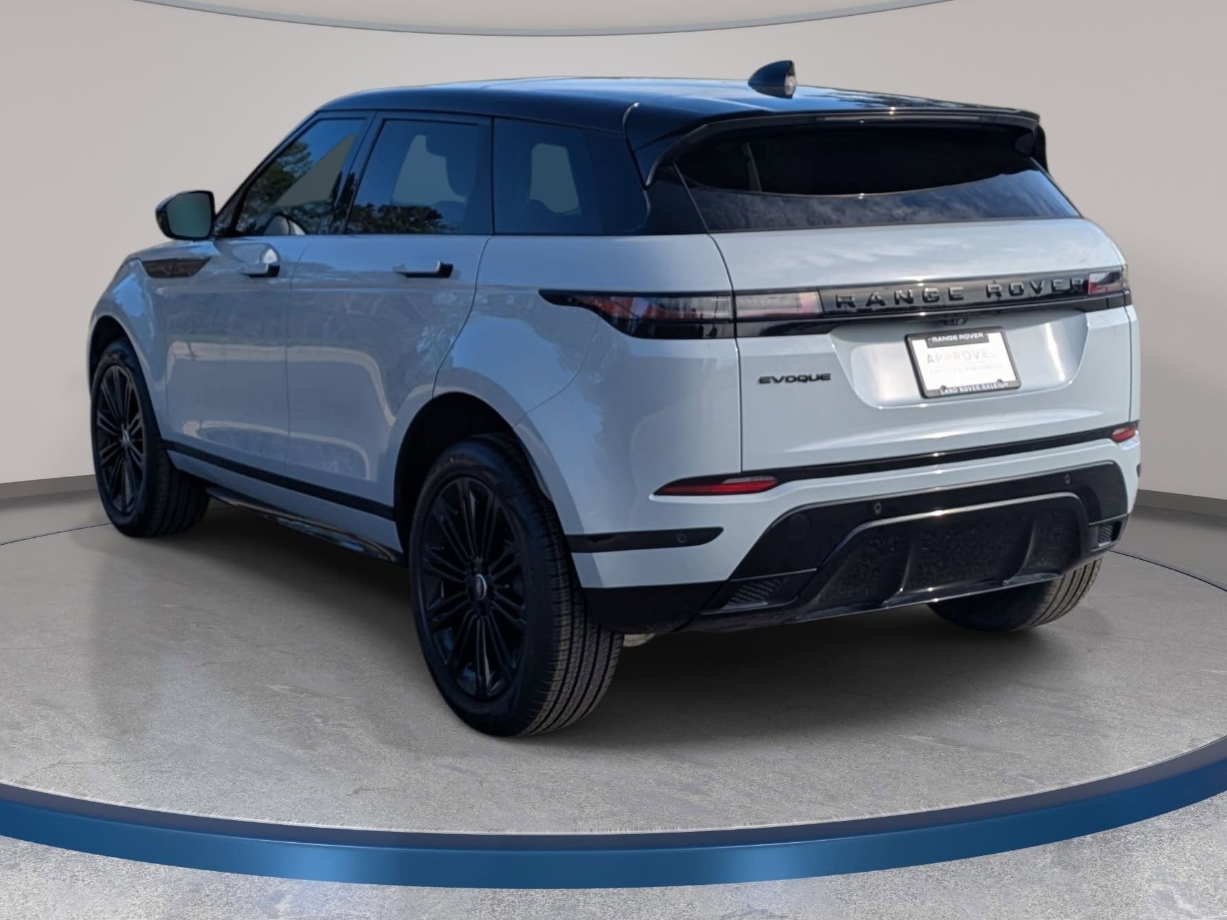 2025 Land Rover Range Rover Evoque Dynamic SE