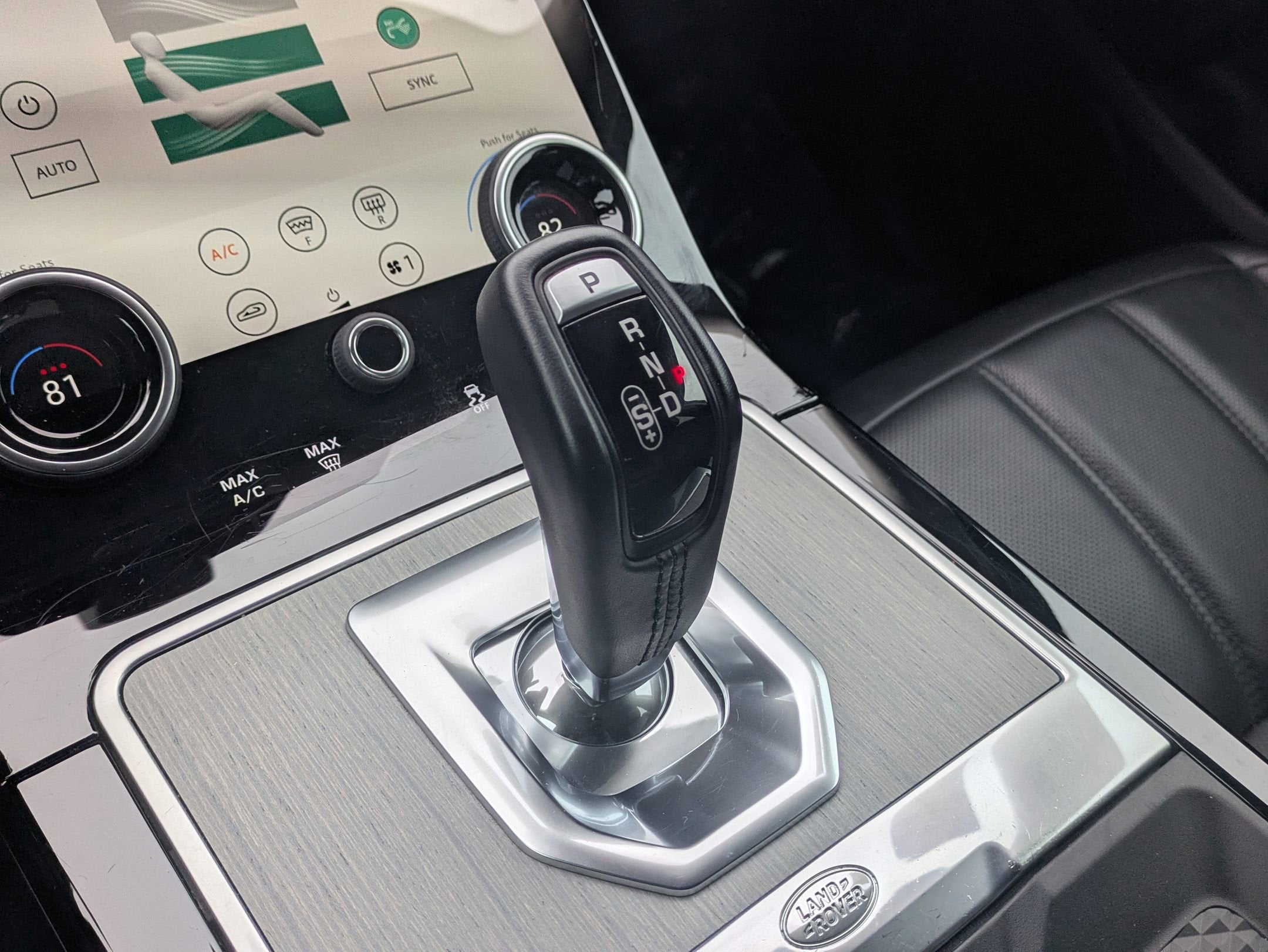 2020 Land Rover Range Rover Evoque SE