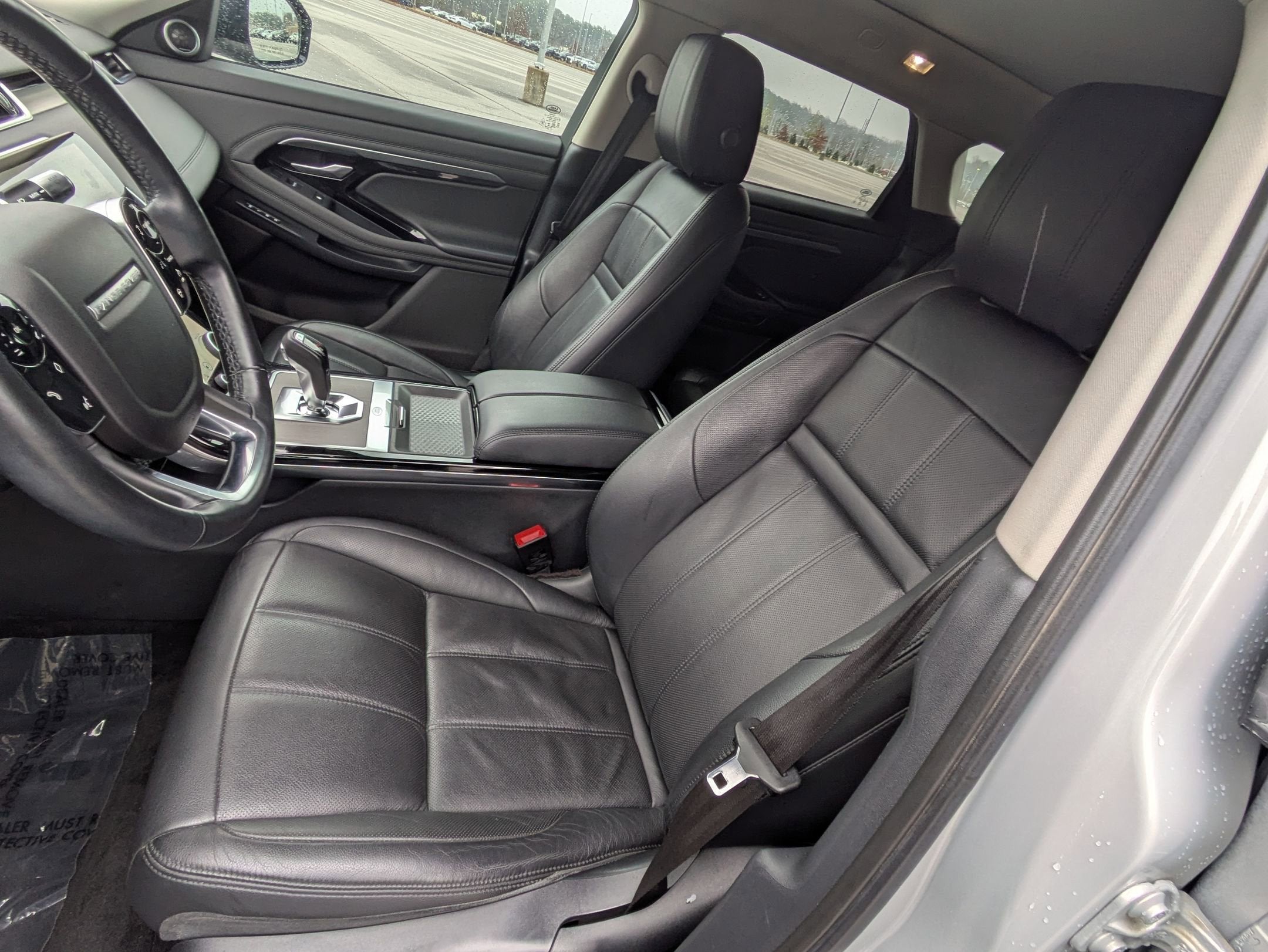 2020 Land Rover Range Rover Evoque SE