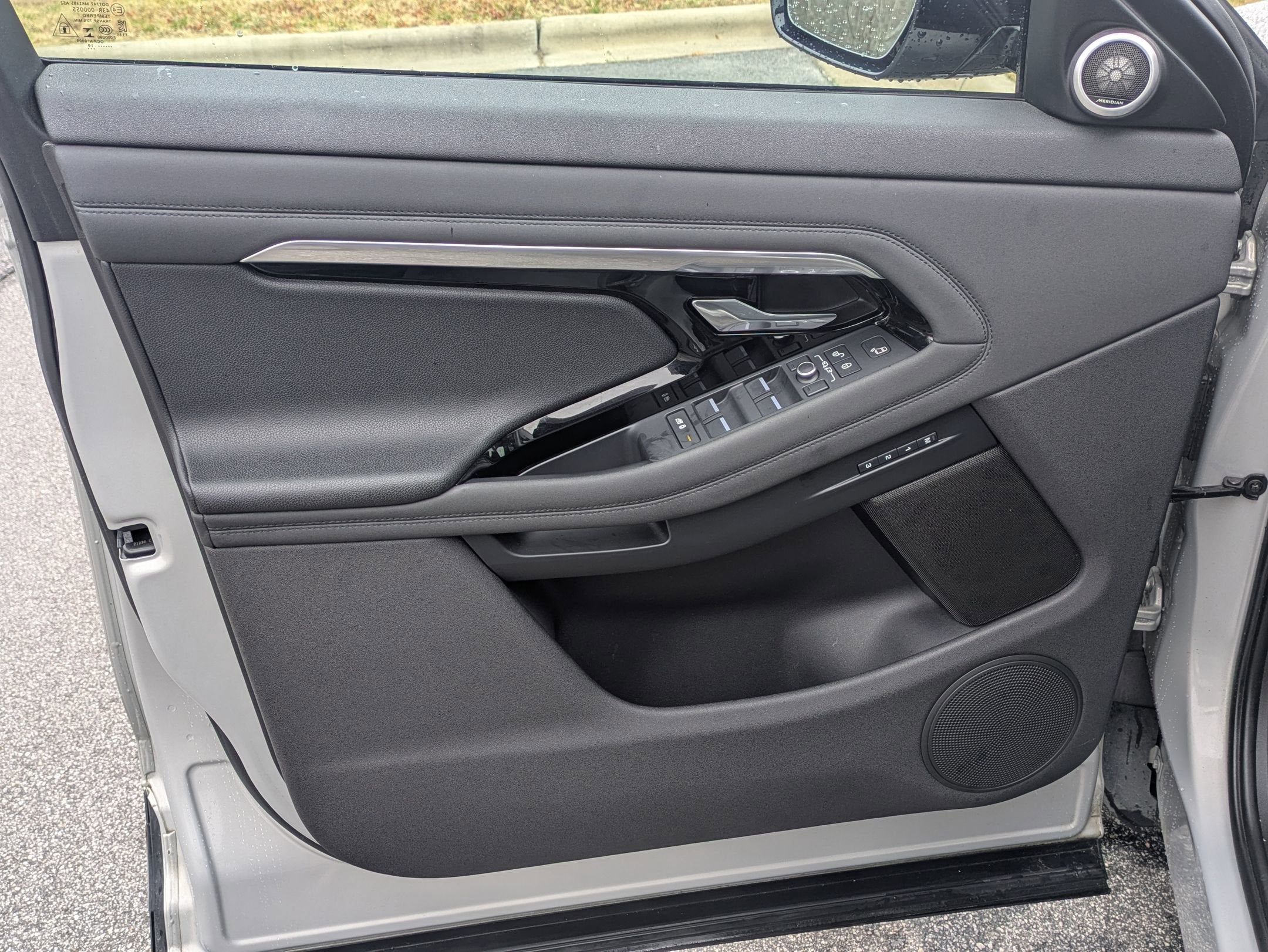 2020 Land Rover Range Rover Evoque SE