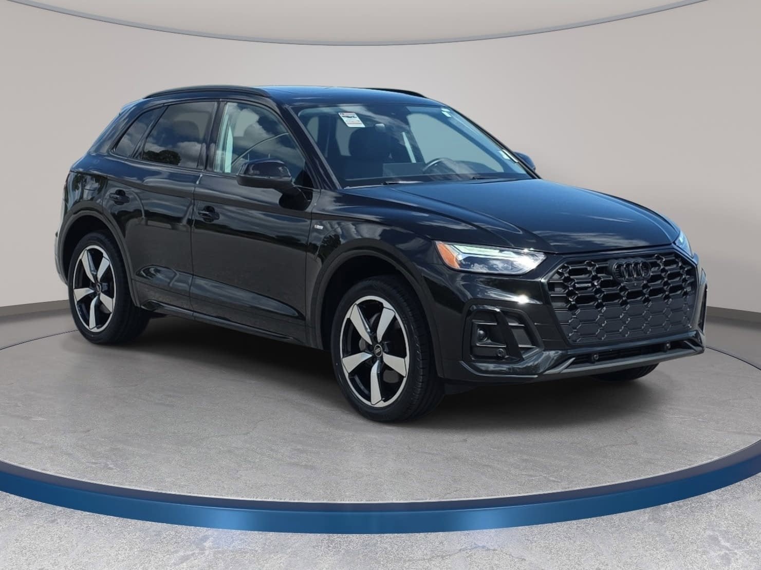 2023 Audi Q5 S line Premium Plus