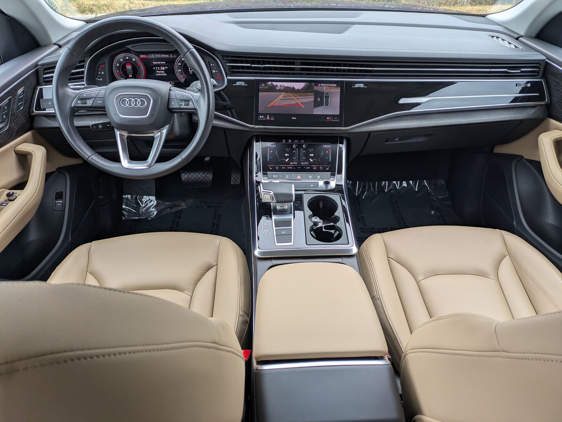 2023 Audi Q8 Premium Plus