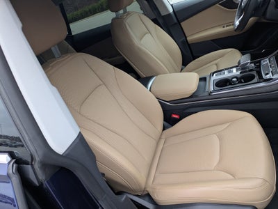 2023 Audi Q8 Premium Plus