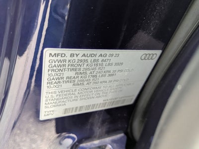 2023 Audi Q8 Premium Plus