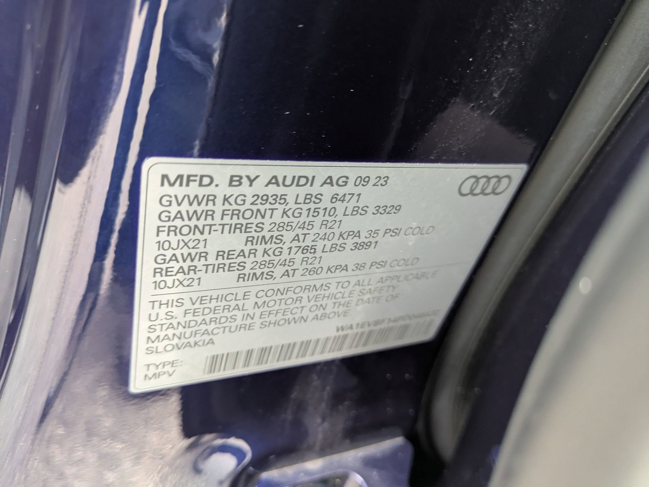 2023 Audi Q8 Premium Plus