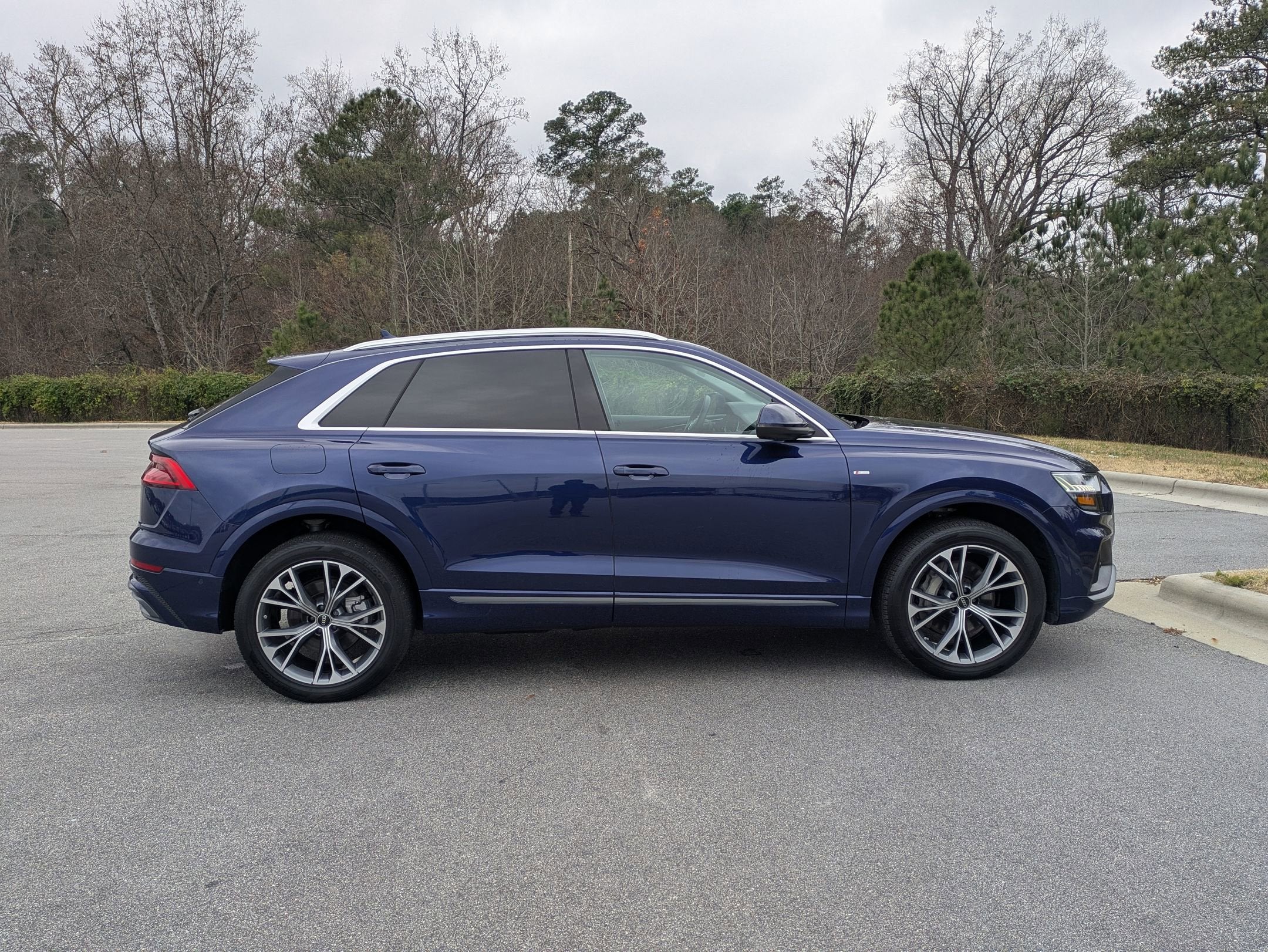 2023 Audi Q8 Premium Plus
