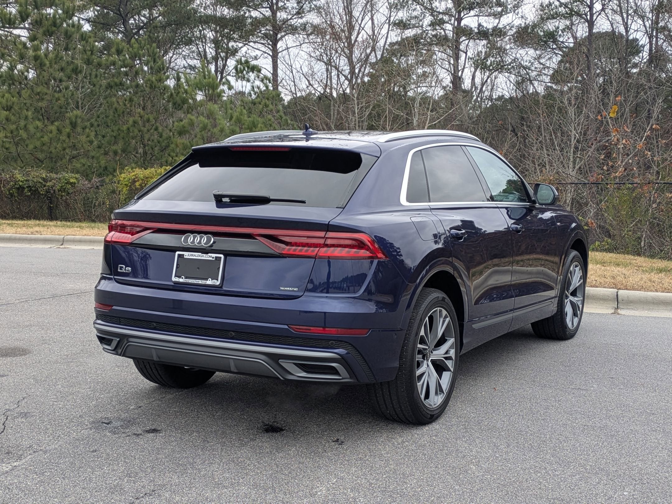 2023 Audi Q8 Premium Plus