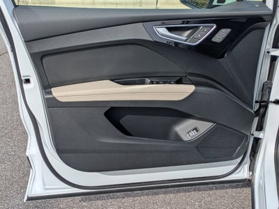 2024 Audi Q4 e-tron Premium Plus