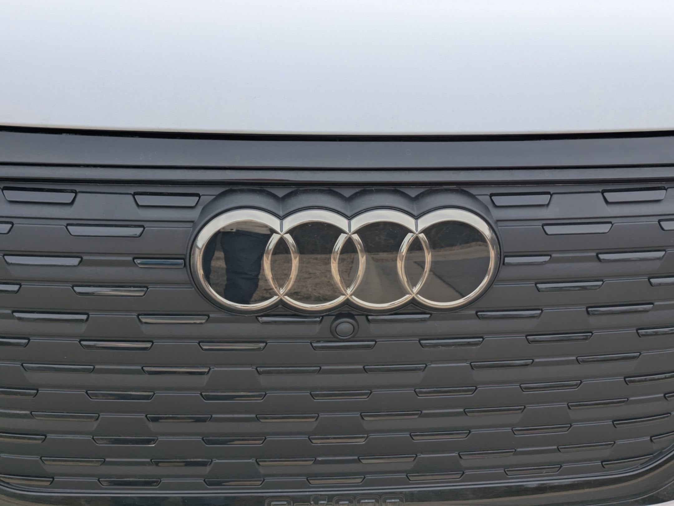 2024 Audi Q4 e-tron Premium Plus