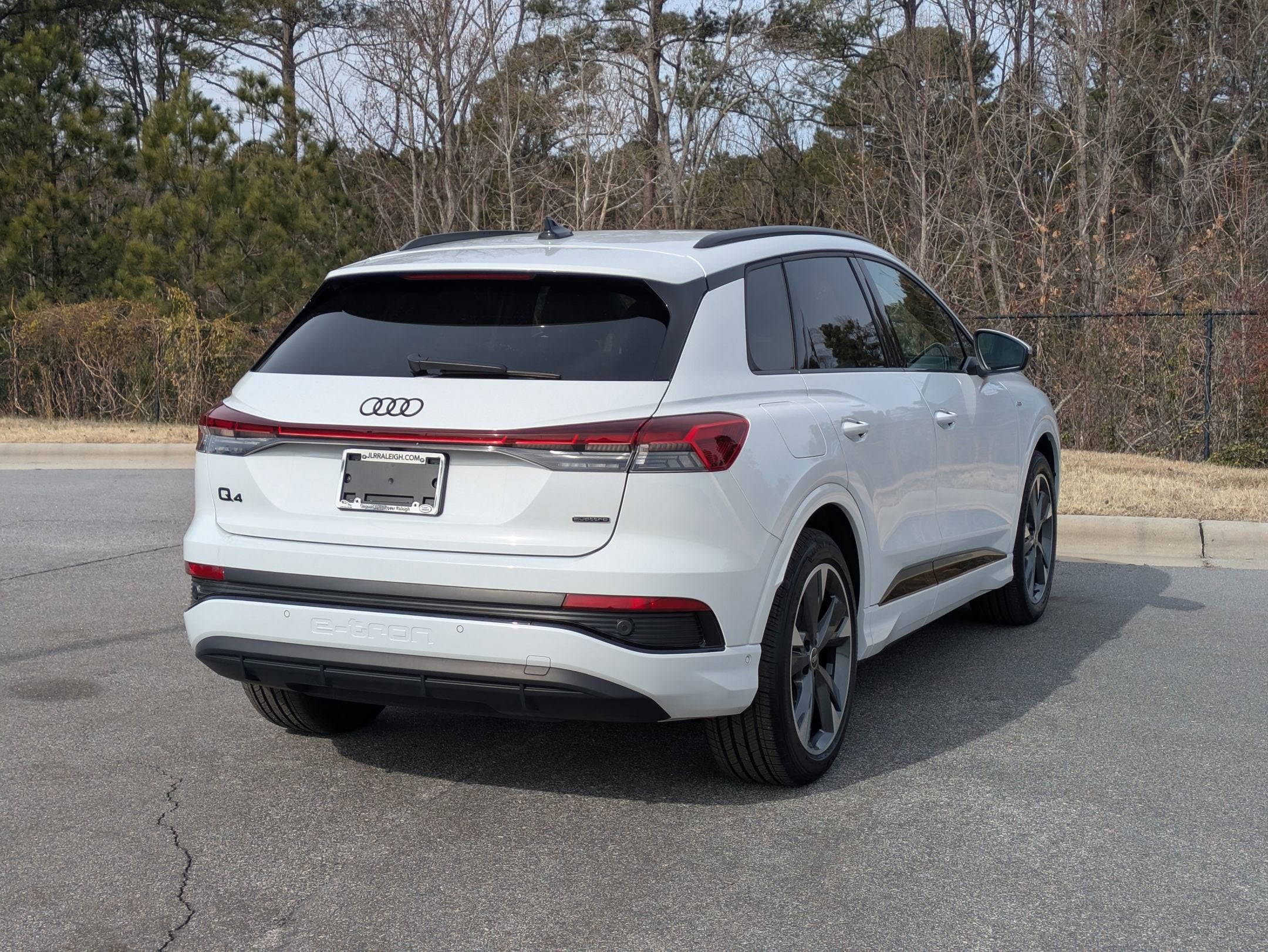 2024 Audi Q4 e-tron Premium Plus