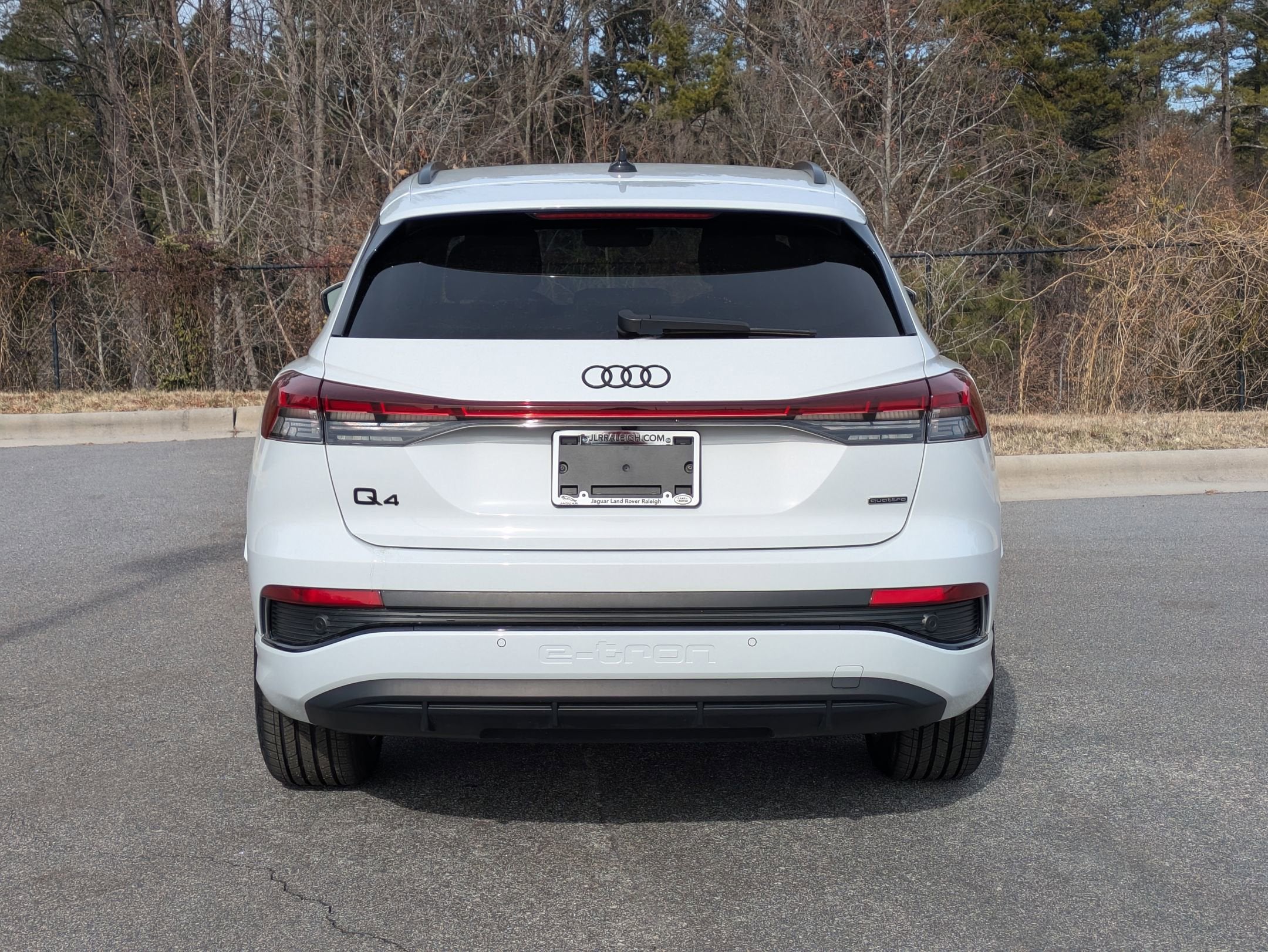 2024 Audi Q4 e-tron Premium Plus
