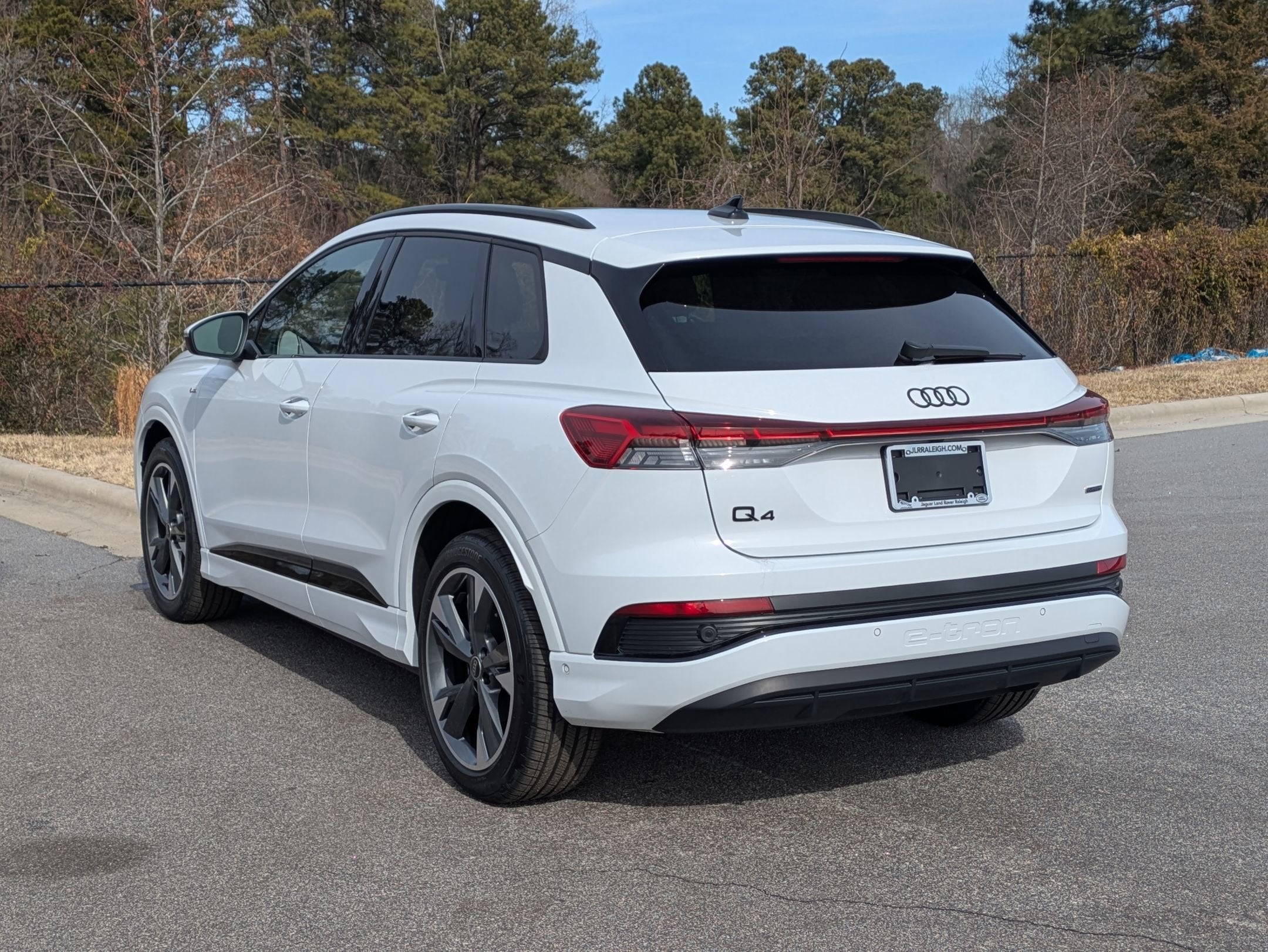 2024 Audi Q4 e-tron Premium Plus