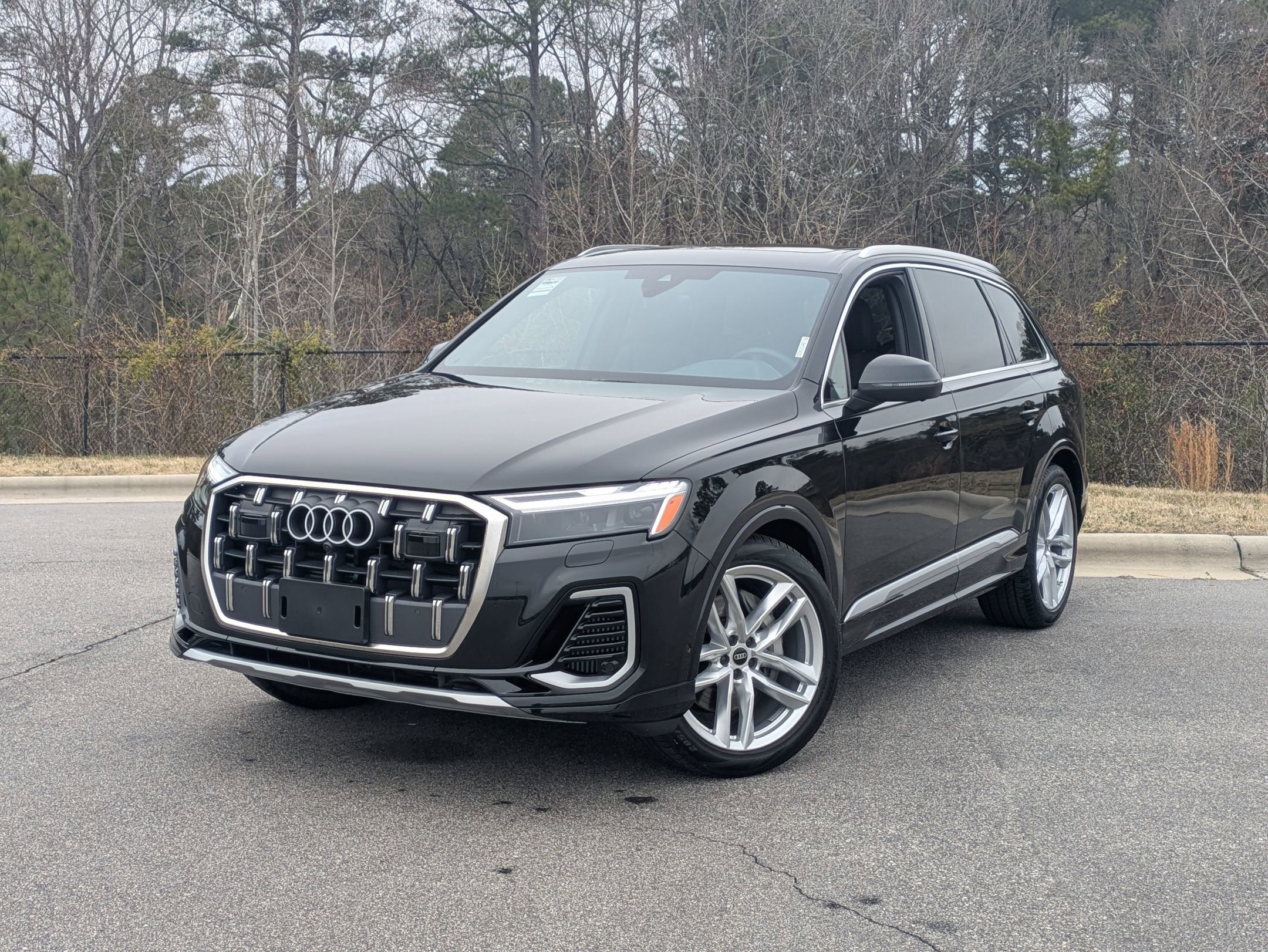 2025 Audi Q7 Premium Plus