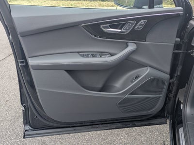 2025 Audi Q7 Premium Plus