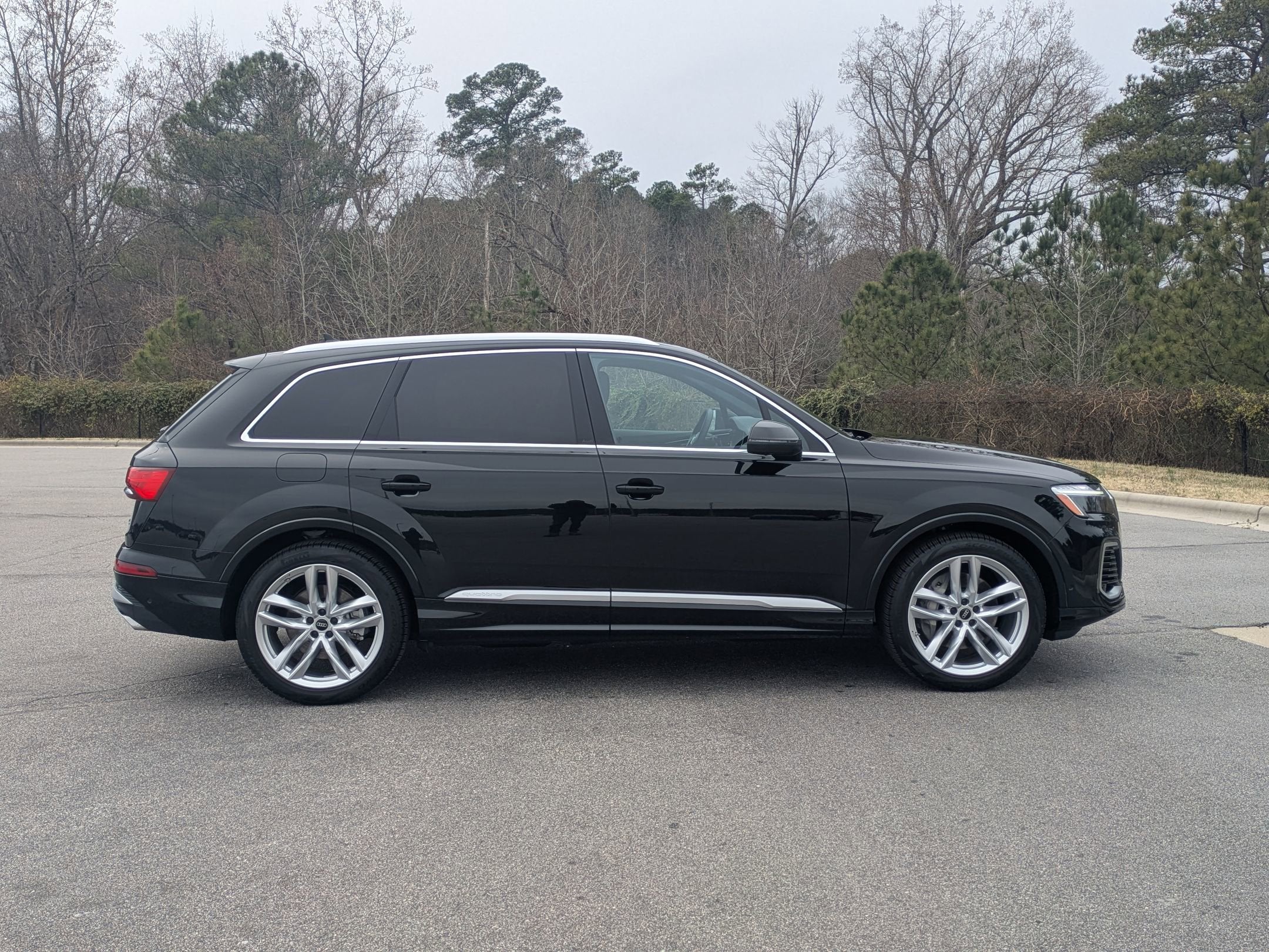 2025 Audi Q7 Premium Plus