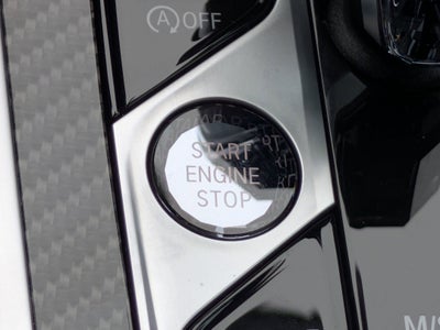 2025 BMW 8 Series M850i