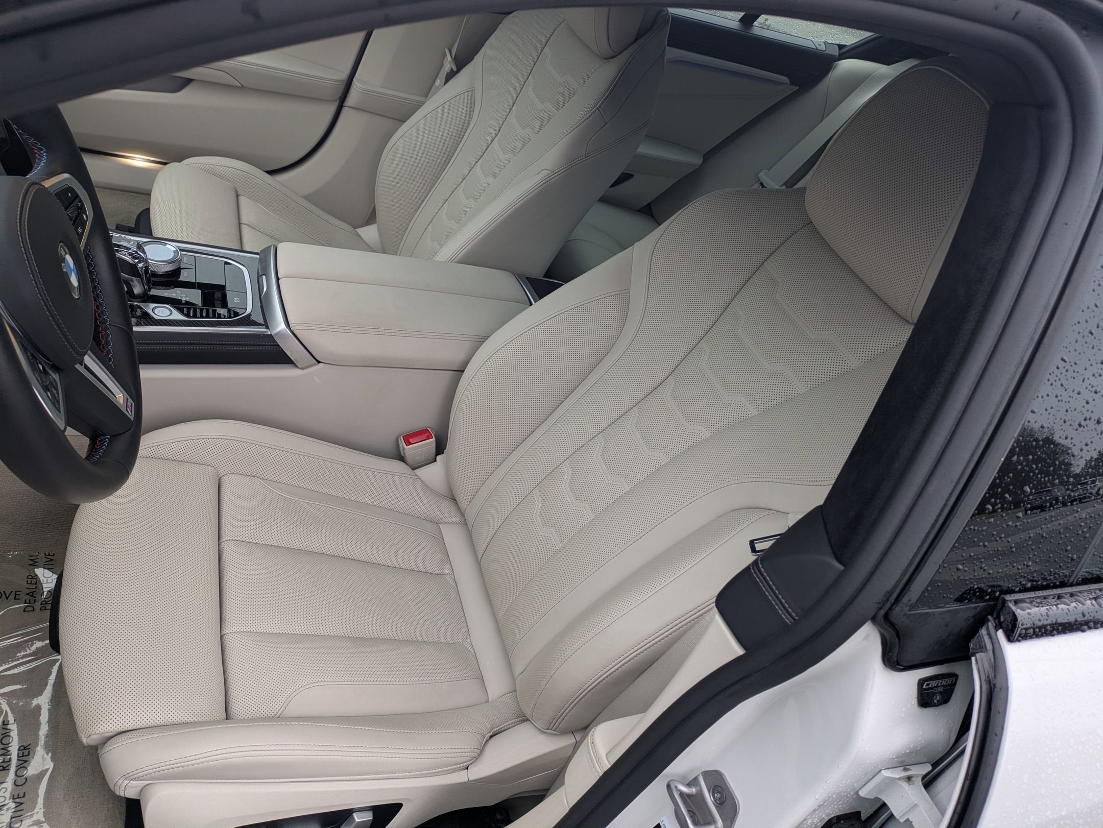 2025 BMW 8 Series M850i