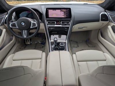 2025 BMW 8 Series M850i