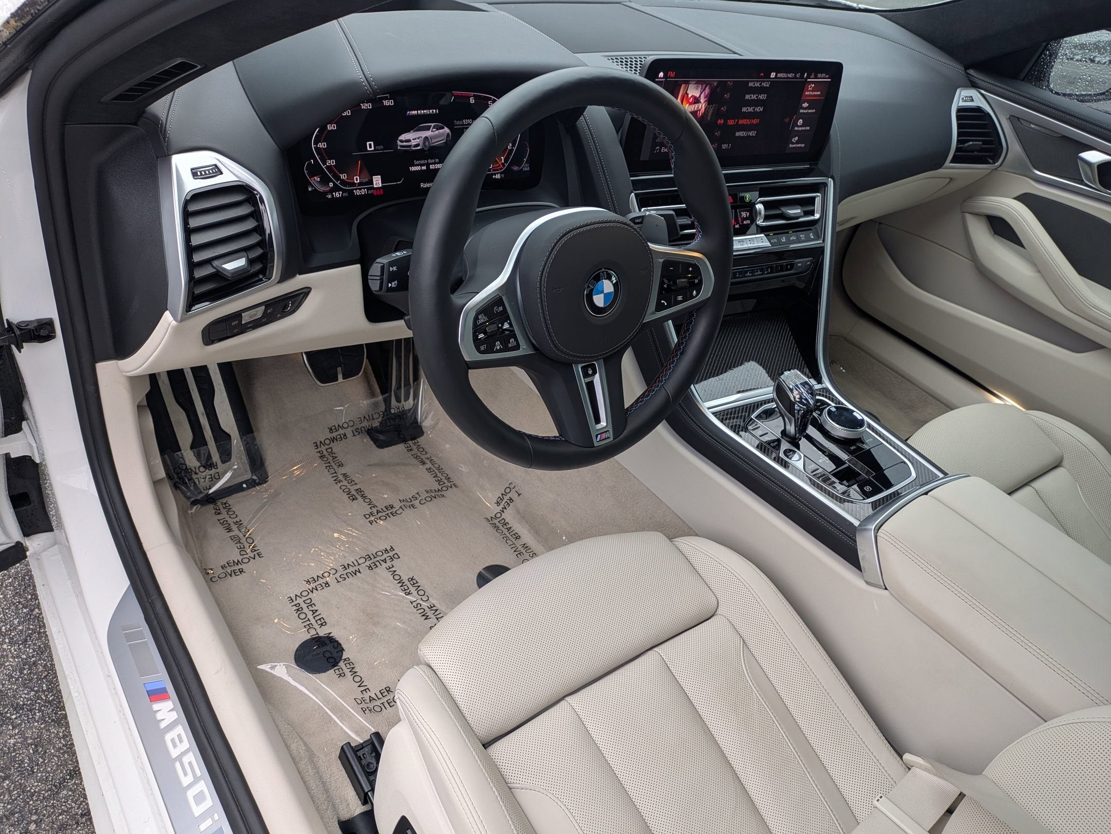 2025 BMW 8 Series M850i