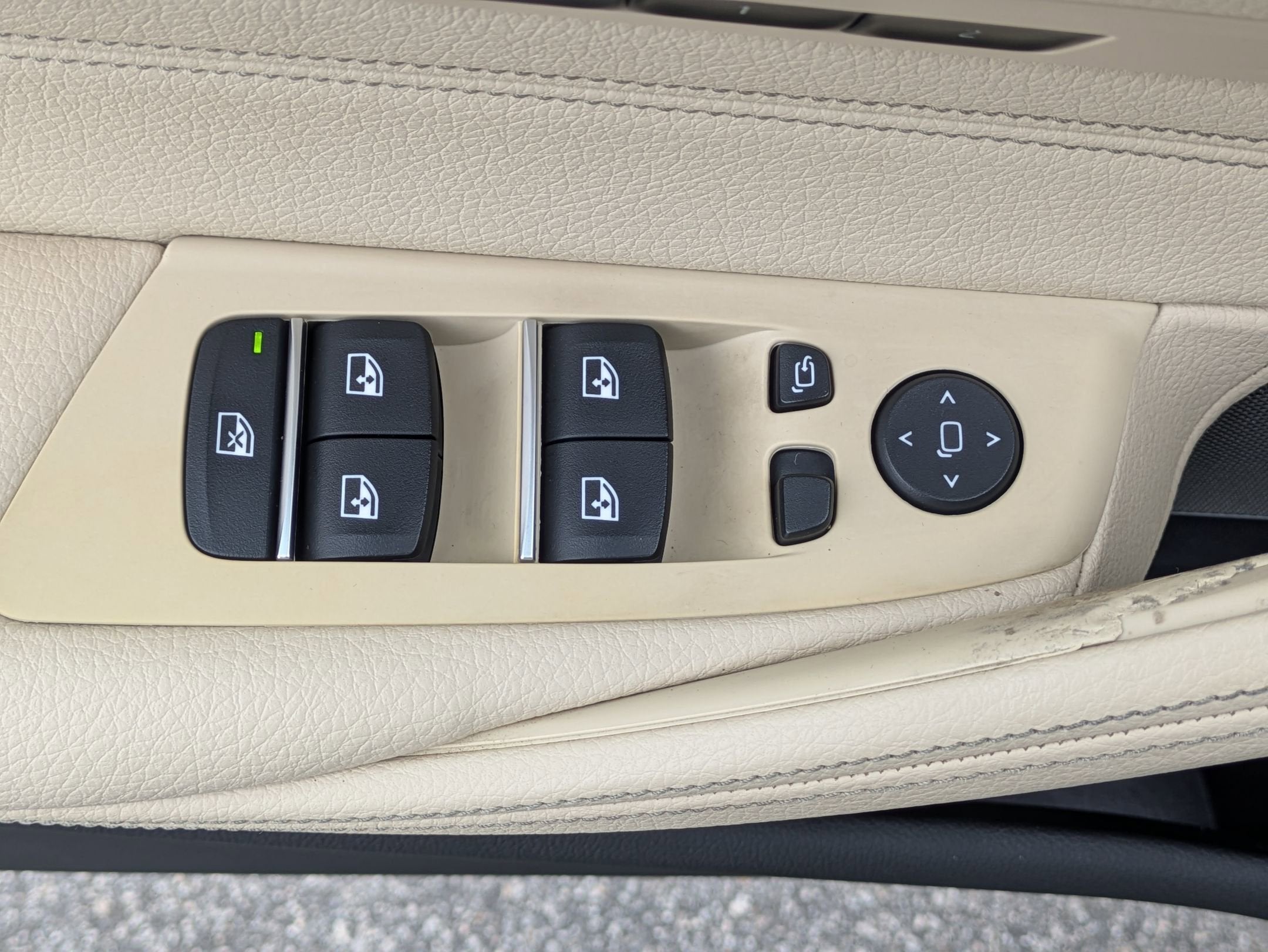 2019 BMW 5 Series 540i