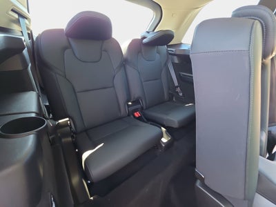 2025 Volvo XC90 Plus