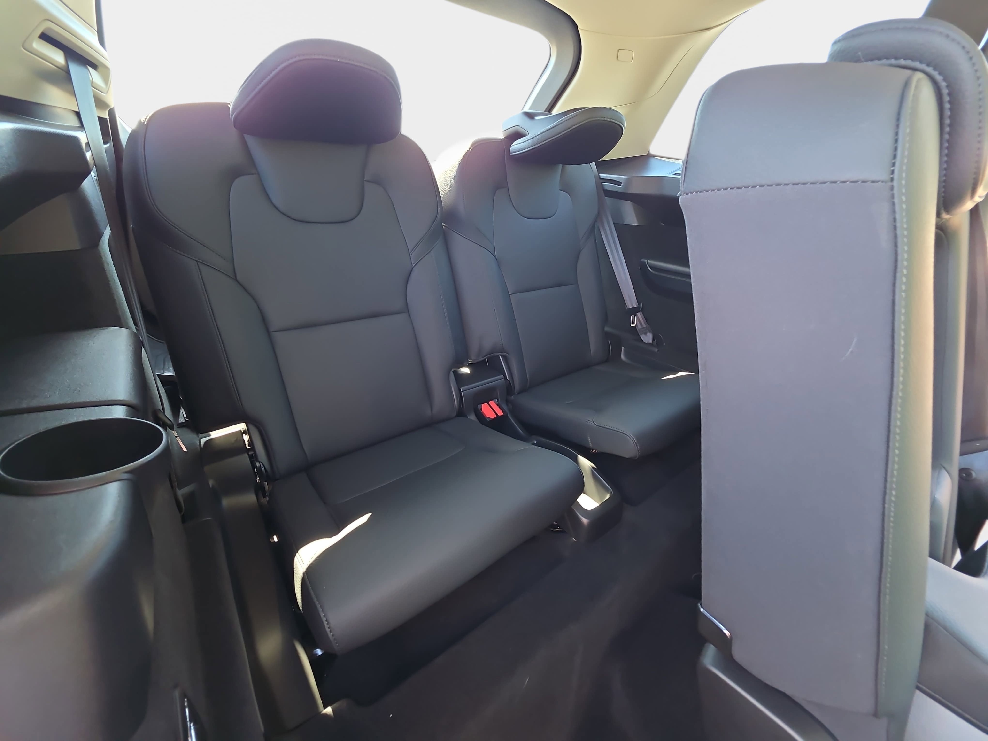 2025 Volvo XC90 Plus