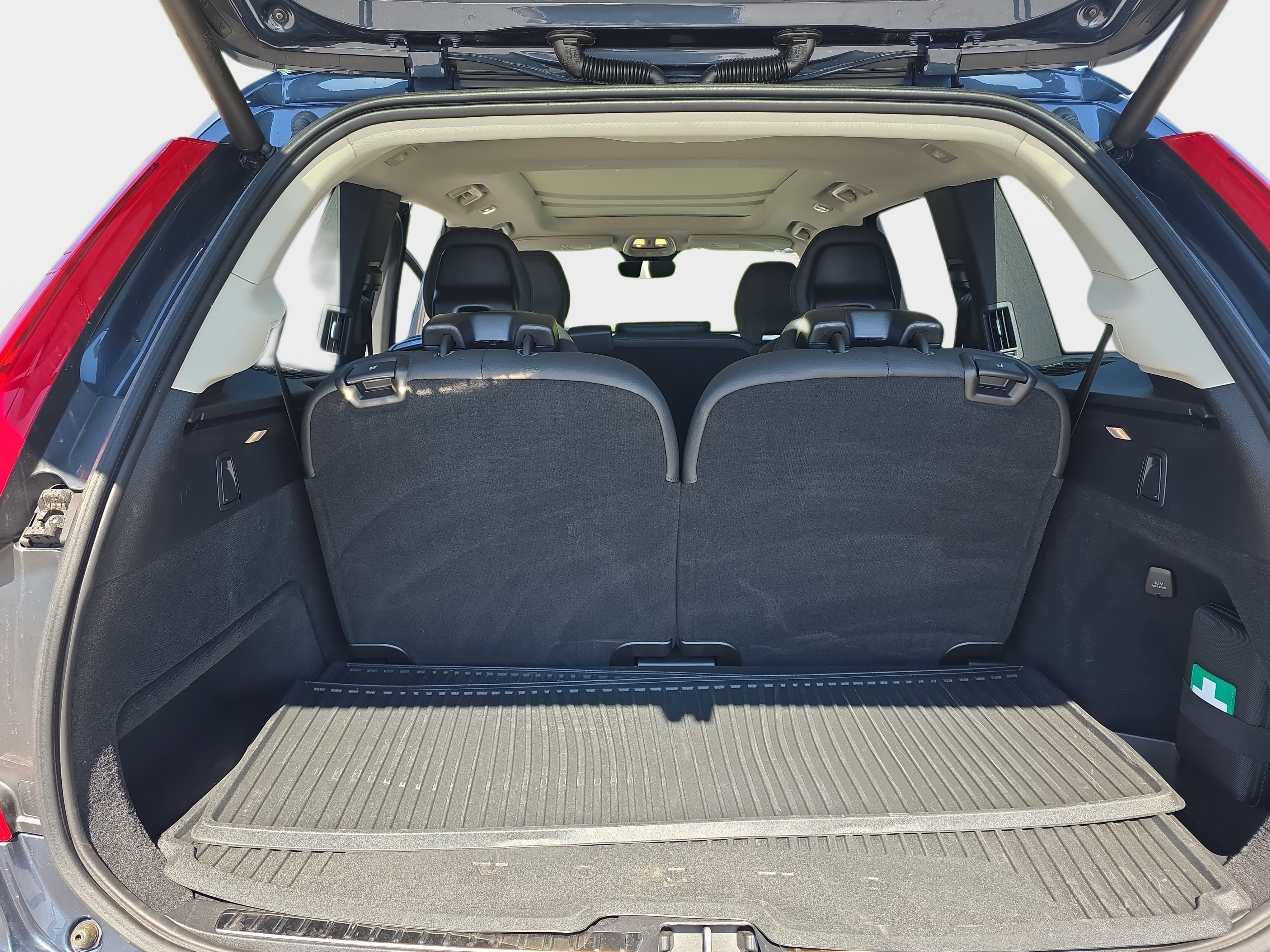 2025 Volvo XC90 Plus