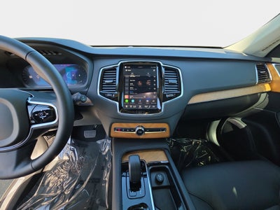2025 Volvo XC90 Plus
