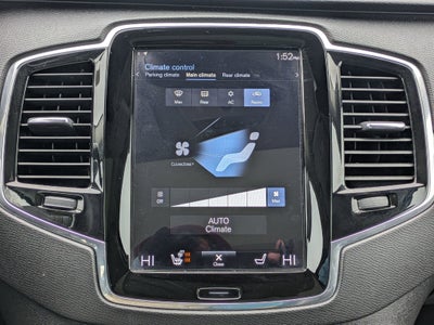 2018 Volvo XC90 Momentum