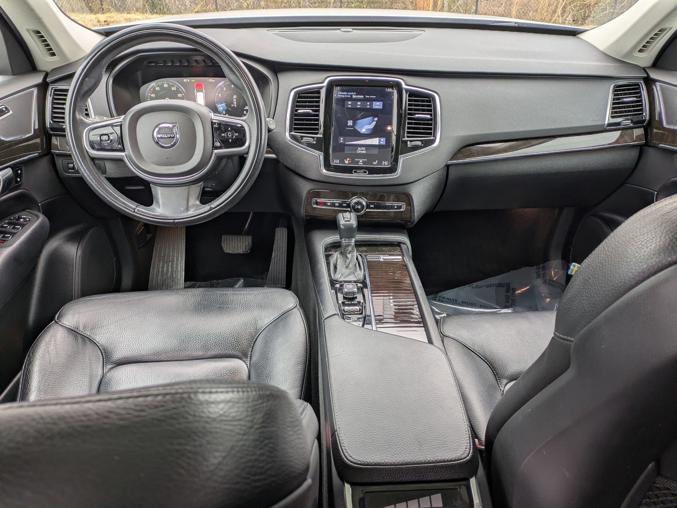 2018 Volvo XC90 Momentum