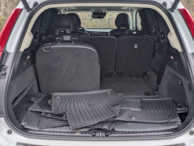 2018 Volvo XC90 Momentum