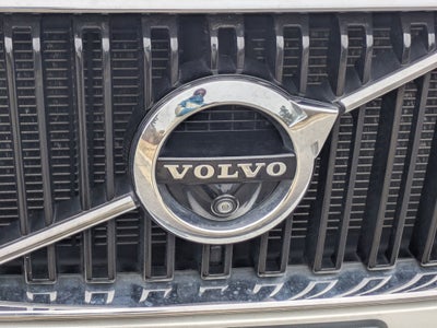 2018 Volvo XC90 Momentum