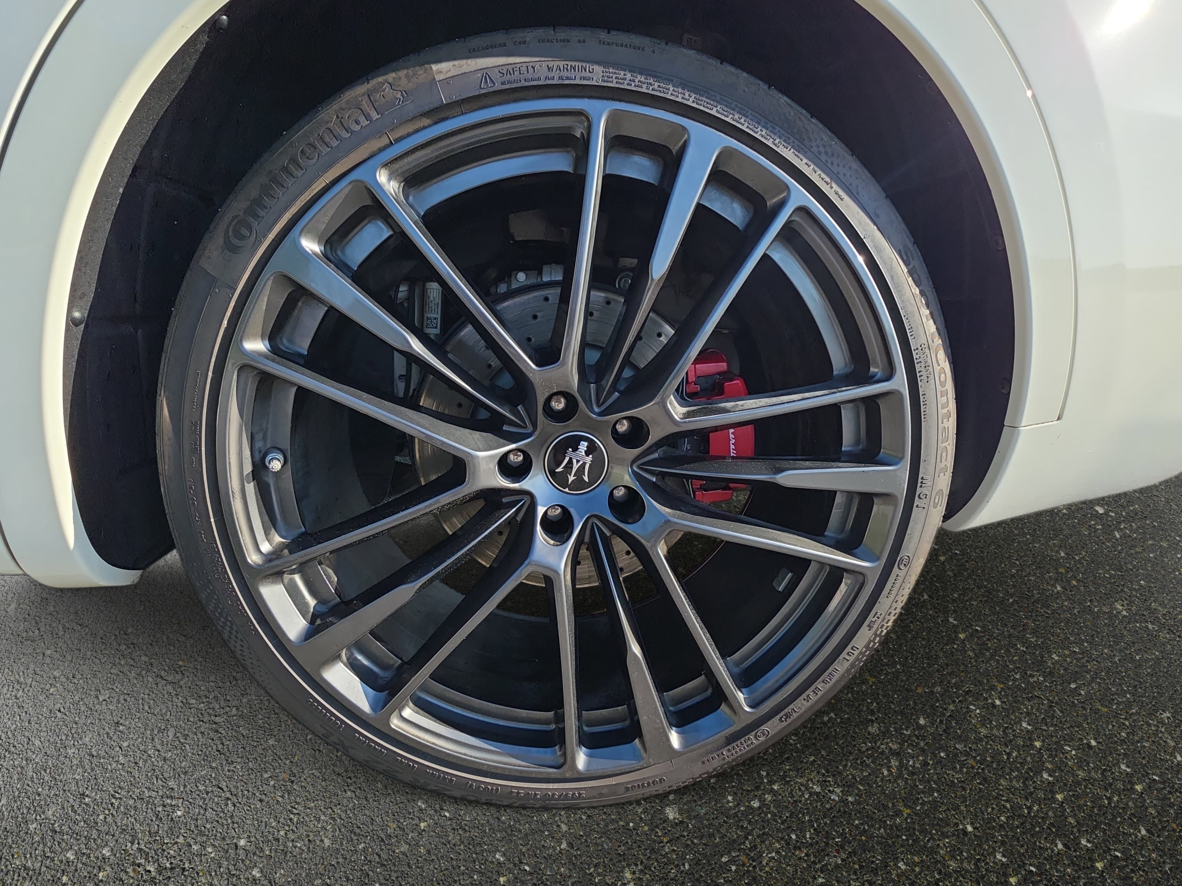 2023 Maserati Levante Modena S