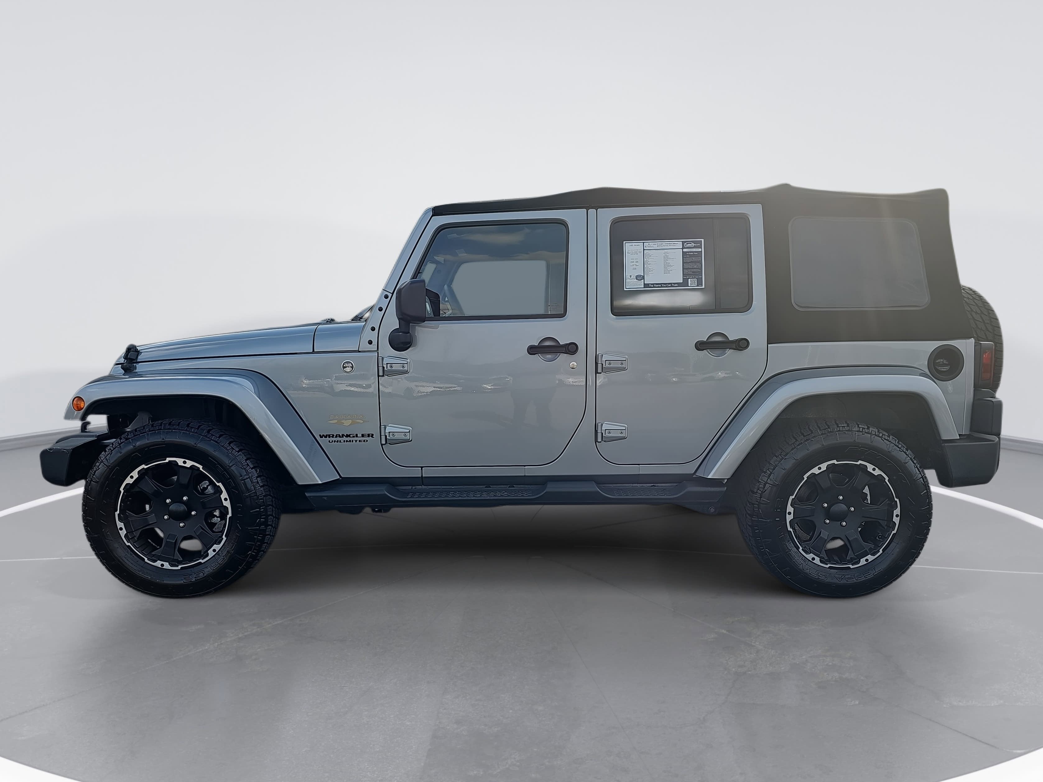 2015 Jeep Wrangler Unlimited 4WD 4dr Sahara