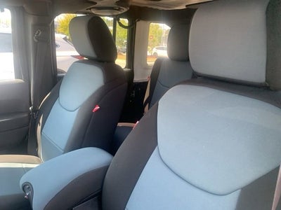 2013 Jeep Wrangler Unlimited 4WD 4dr Sahara