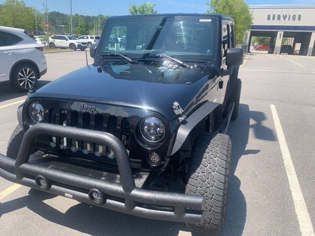 2013 Jeep Wrangler Unlimited 4WD 4dr Sahara
