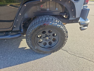 2013 Jeep Wrangler Unlimited 4WD 4dr Sahara