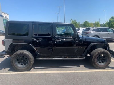 2013 Jeep Wrangler Unlimited 4WD 4dr Sahara
