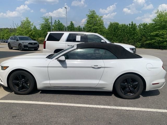 2017 Ford Mustang V6 Convertible
