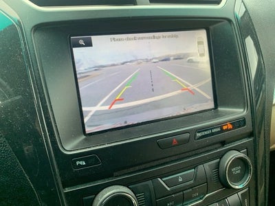 2016 Ford Explorer FWD 4dr XLT