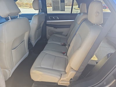 2016 Ford Explorer FWD 4dr XLT