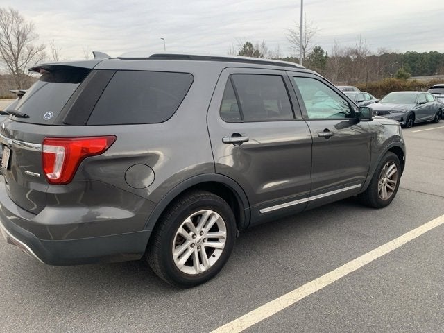2016 Ford Explorer FWD 4dr XLT