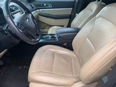 2016 Ford Explorer FWD 4dr XLT