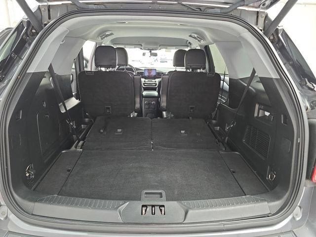 2022 Ford Explorer XLT 4WD