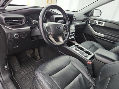 2022 Ford Explorer XLT 4WD