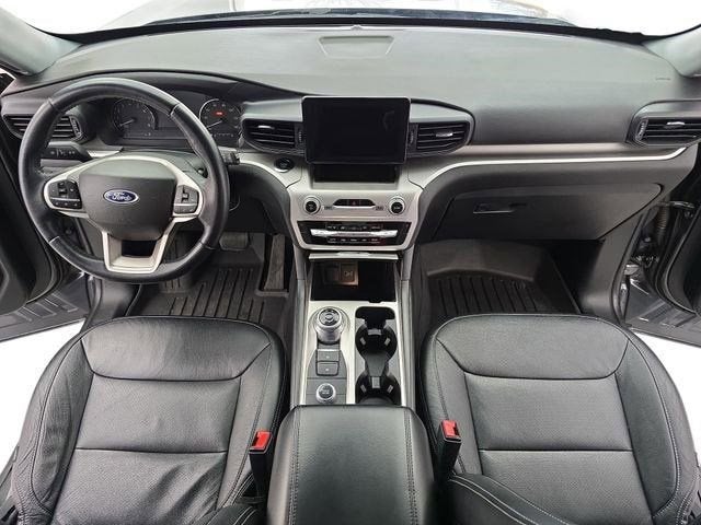 2022 Ford Explorer XLT 4WD